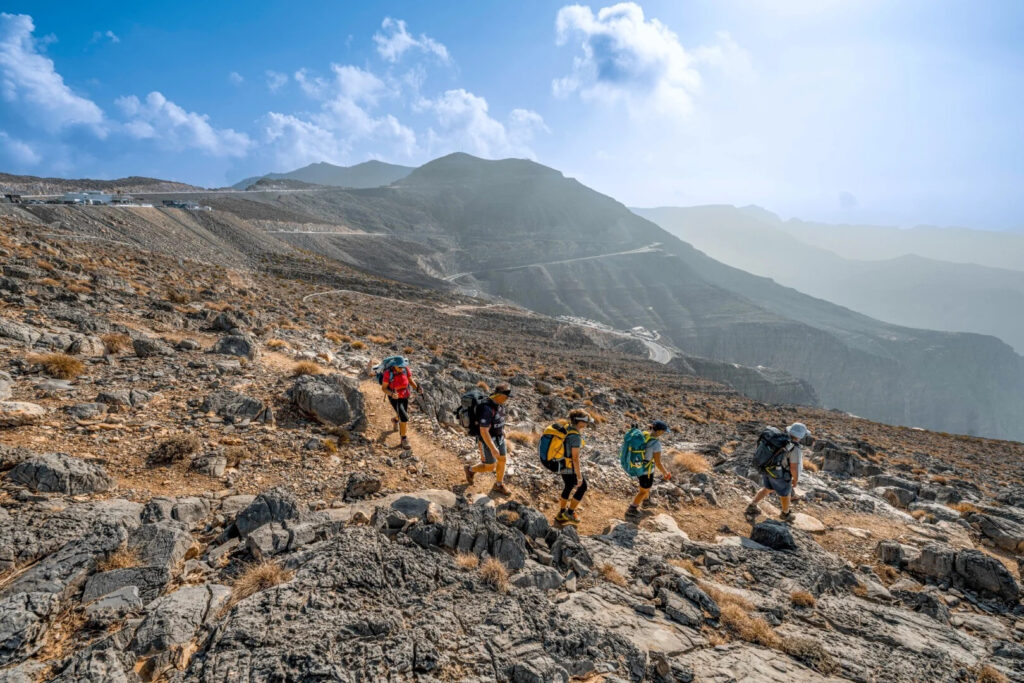 things to do in rak jebel jais hiking