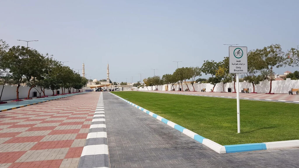 Khuzam Park is open only to women and children, making it an ideal leisure spot for families.