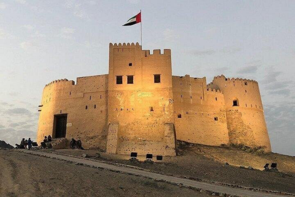 Traditional Emirati market and cultural experience in Ras Al Khaimah