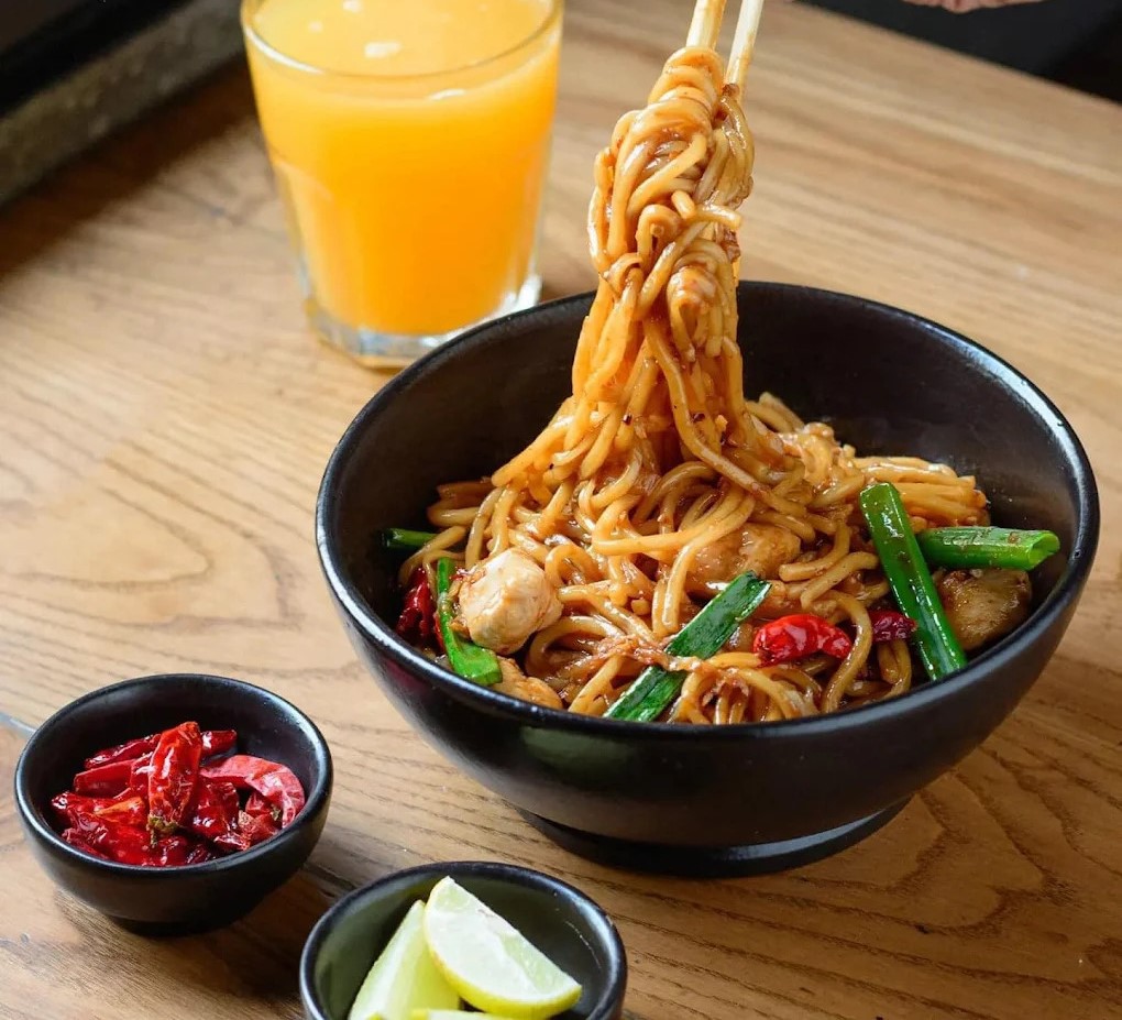 The Noodle Room Express Chinese restaurant in Al Hamra Ras Al Khaimah