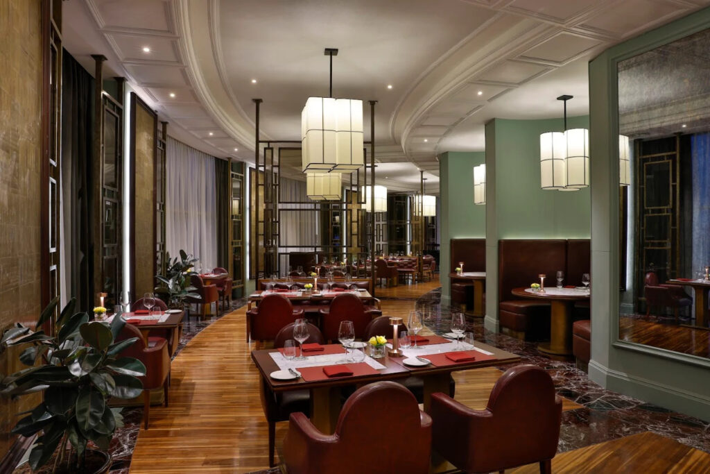 Lexington Grill and Bar happy hours in Ras Al Khaimah with premium drinks